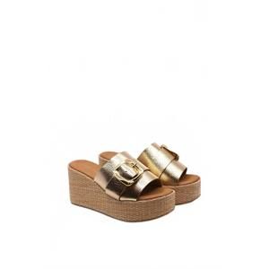 NEW CHOCOLAT BLU women's jana gold sandal in gold